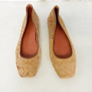 Italian Ballet Leather Shoes 6 37 Neutral Square Toe Flats SUMMIT White Mountain